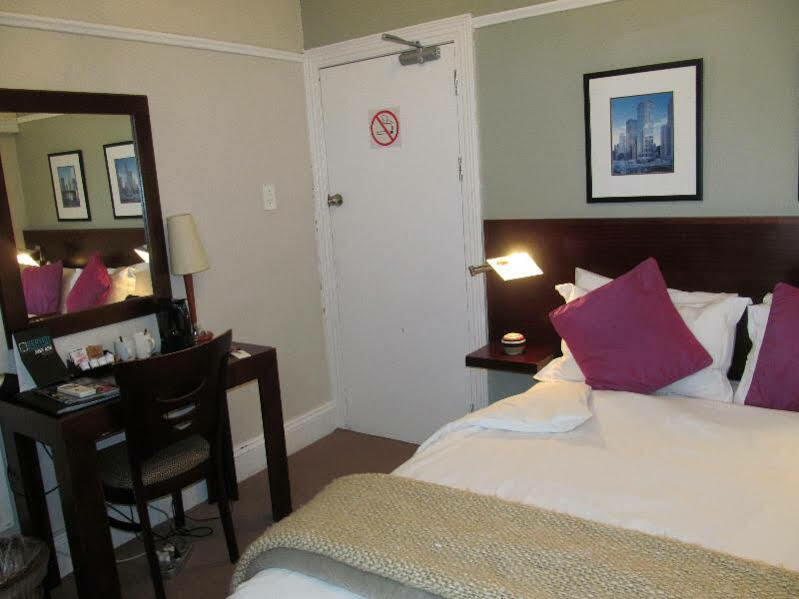 The Vic Hotel Port Elizabeth Ngoại thất bức ảnh